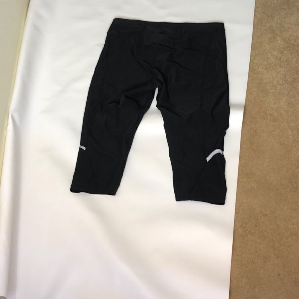 Nike workout Capri Work out leggings - Picture 5 of 7
